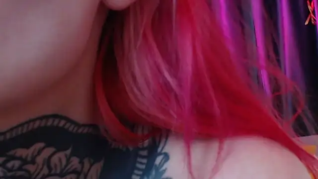 Nina_Blum_'s cam snapshot