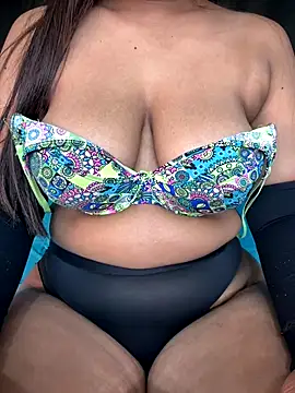 Hot-Diya21's cam snapshot