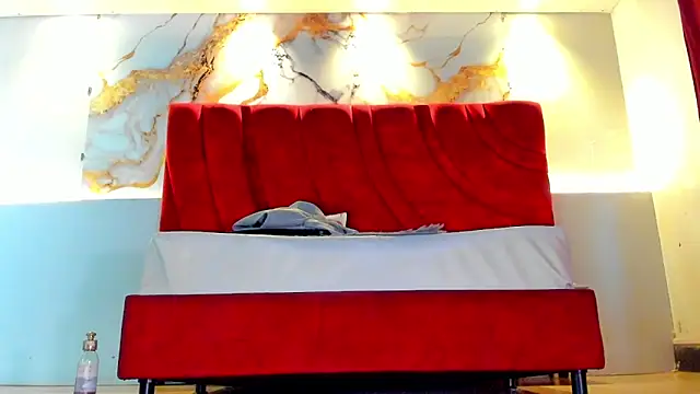 MAISE_HILL1's cam snapshot