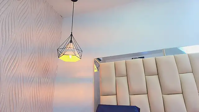 Vero_Temptation's cam snapshot