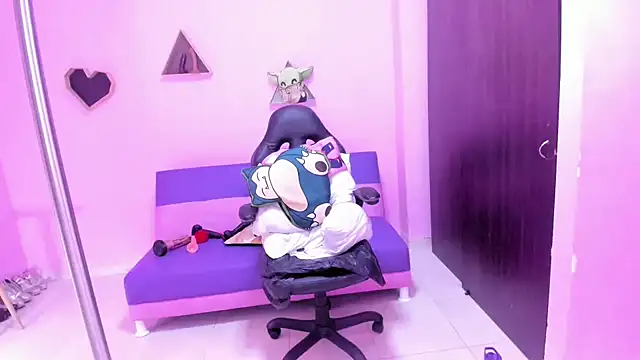 MATURE_WHOR33's cam snapshot