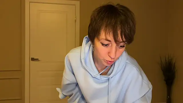 daniellia_'s cam snapshot