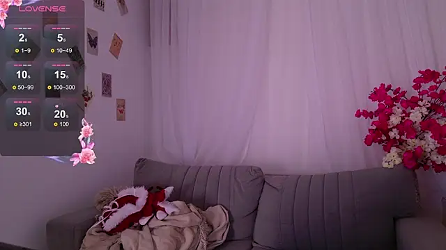 emma_blackwood's cam snapshot