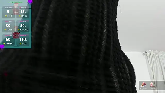 Luisaelizaa__'s cam snapshot