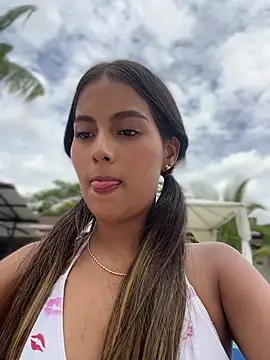 Valeria-escobar live sex cam