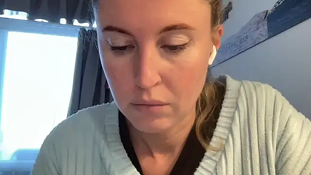 Ameli8's cam snapshot