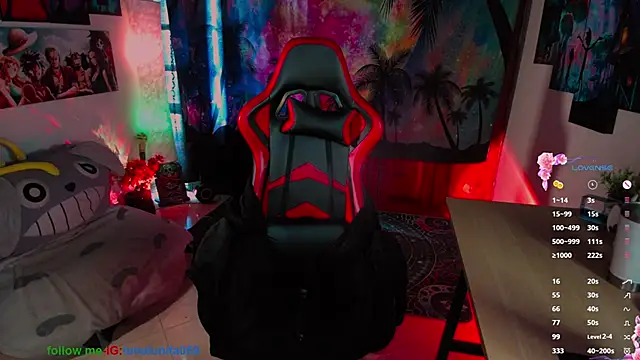 emma_luna59's cam snapshot