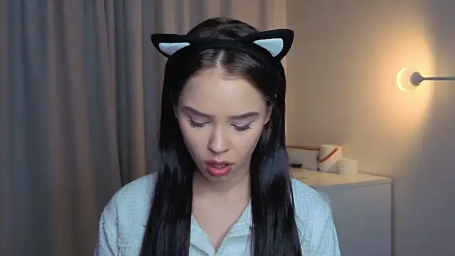 slyshypie's cam snapshot