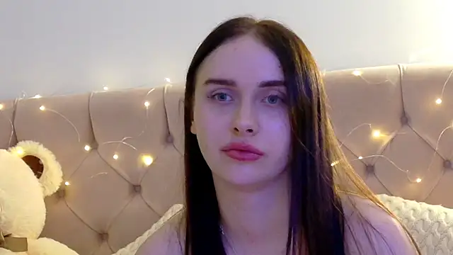 Lilliana_Moon's cam snapshot