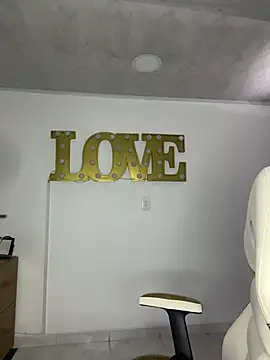 emmamilk20's cam snapshot