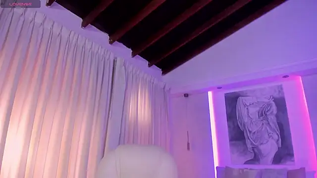 nathalie_rivers's cam snapshot