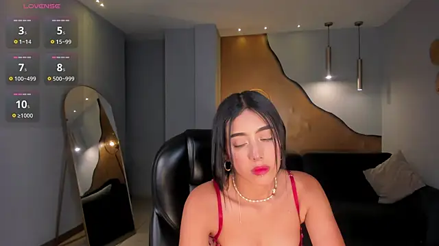 ScarlettBlaze_'s cam snapshot