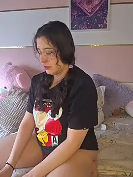 Charlotte__Miller's cam snapshot