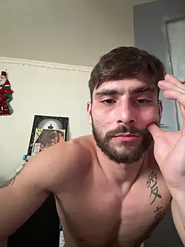 Hugo34bg live sex cam