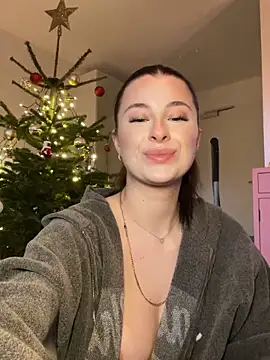 Mia-Minou live sex cam