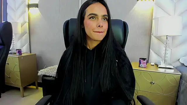 ChloeHarper_ live sex cam