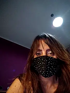 Akemi_rossi live sex cam