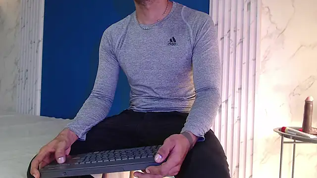 Morganandmegan live sex cam