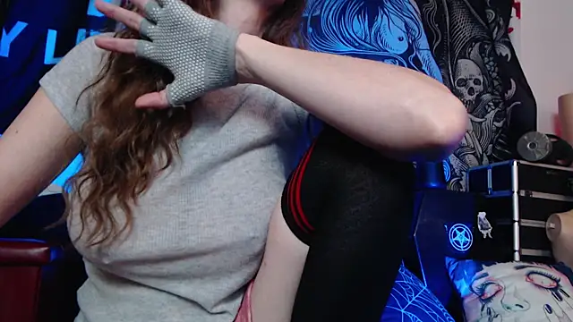 Silentmary live sex cam