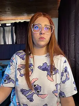 CoraVibes's cam snapshot