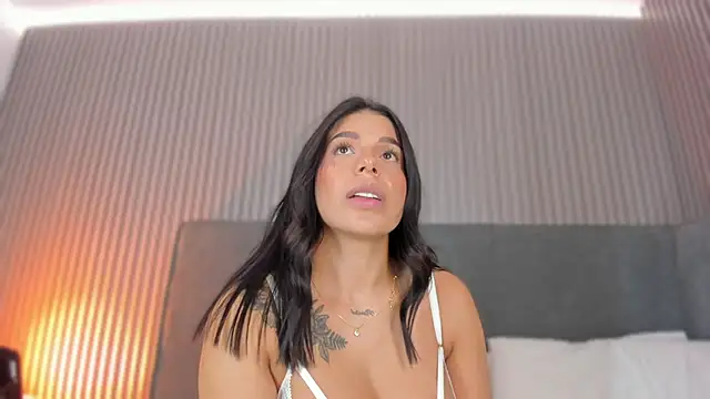 emelie_89's cam snapshot