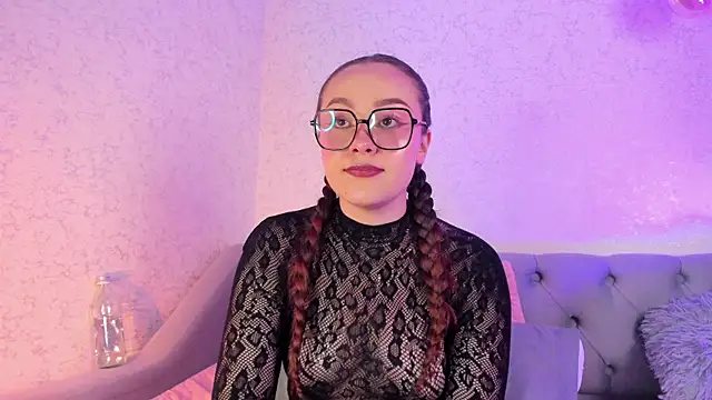 MAGIC_VERA's cam snapshot