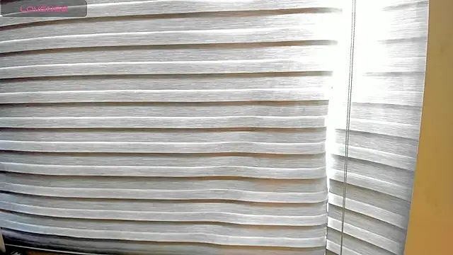 melanie_roux__'s cam snapshot