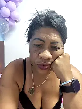 Tocameamor live sex cam