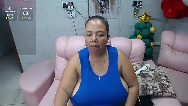 Penelope_Nipples_'s cam snapshot