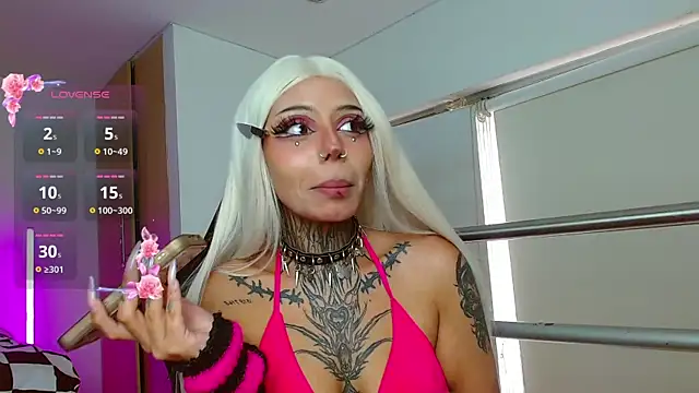 KoraRousee's cam snapshot