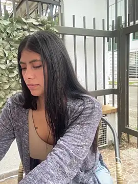 Adele_Pinkk live sex cam