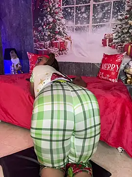 AranzalatinBlaks1's cam snapshot