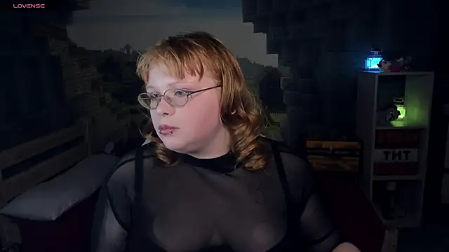 LottieReed's cam snapshot