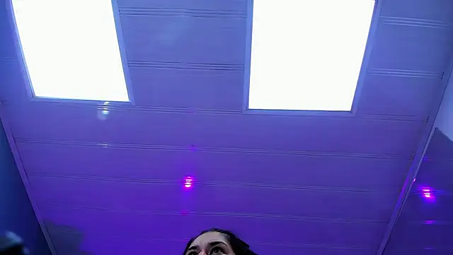 LeaMoreau22's cam snapshot