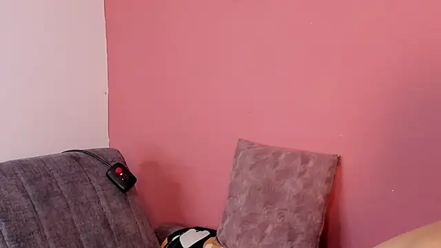 NhoanBrunette's cam snapshot