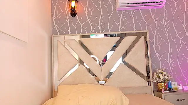 vanessa_guzman2's cam snapshot