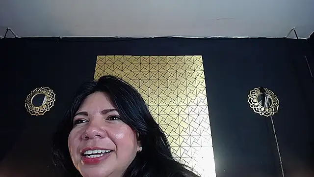 kinky_momm's cam snapshot