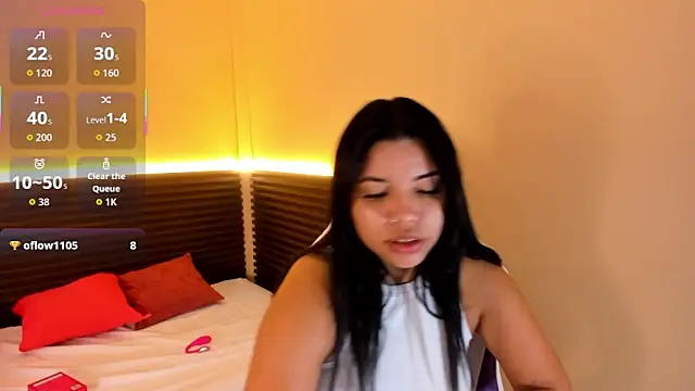 Lucy_Strong's cam snapshot