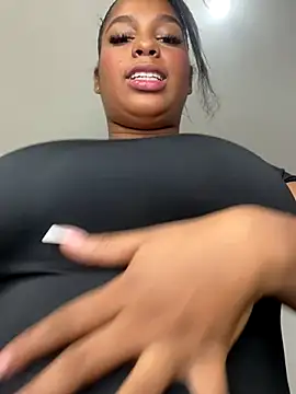 NataliaaMiller_'s cam snapshot