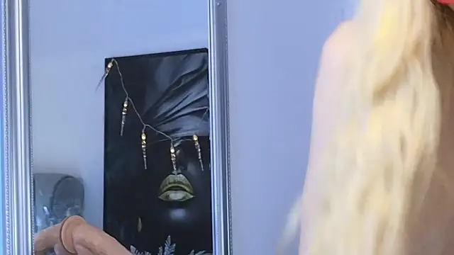 JuliaJuliette's cam snapshot