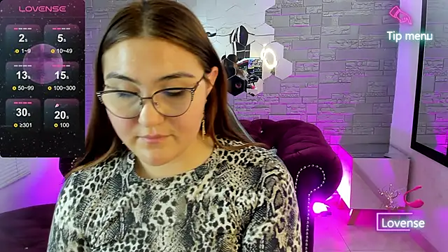 conniejames_m's cam snapshot