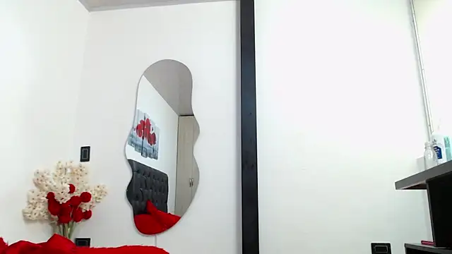 amaranta_f00x's cam snapshot