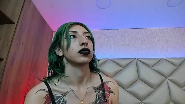 Im_gaia's cam snapshot