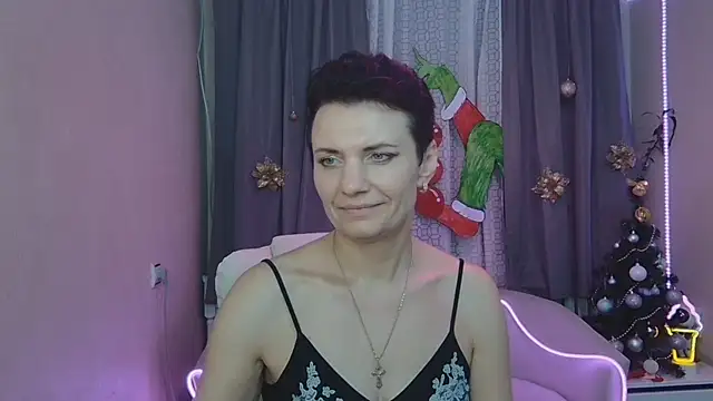 AvaSaturnian's cam snapshot