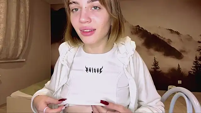 MelaineAytes's cam snapshot