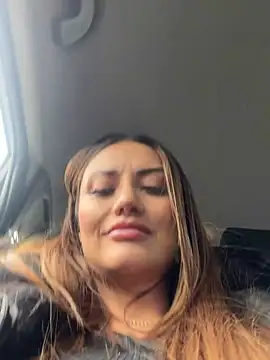 Miss_ary's cam snapshot