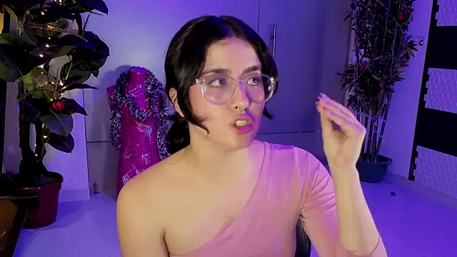 LiLLiAnderson's cam snapshot