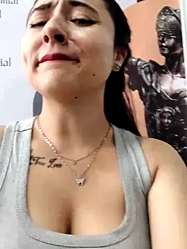 _Sarah-Office1's cam snapshot