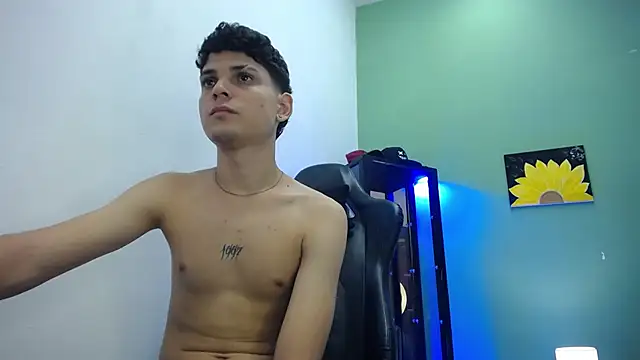 dilan_hott_ live sex cam