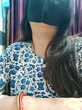 Aishwaryaa_69's cam snapshot